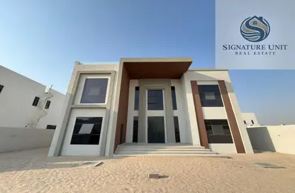 Villa - 4 Bedrooms - 6 Bathrooms for rent in Wadi Alshabak - Dubai