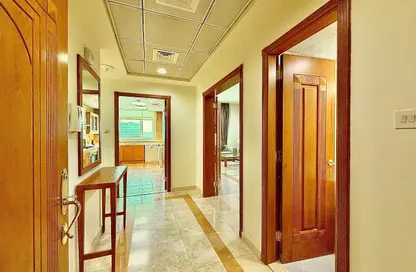 Apartment - 2 Bedrooms - 2 Bathrooms for rent in Al Khazna Tower - Al Najda Street - Abu Dhabi