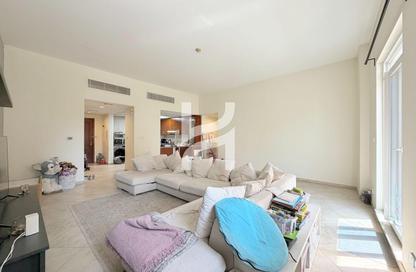 Apartment - 2 Bedrooms - 3 Bathrooms for rent in Dickens Circus 3 - Dickens Circus - Motor City - Dubai