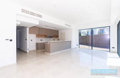 Townhouse - 2 - 3 for sale in Falcon Island South - Falcon Island - Al Hamra Village - Ras Al Khaimah