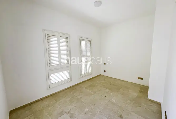 152389631 - Property Image 3