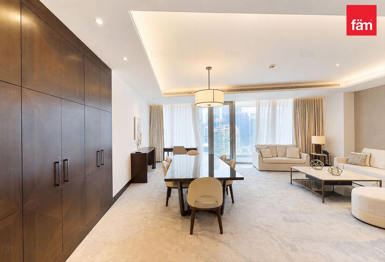 Burj Khalifa View | Fully Furnished | Vacant photo 5