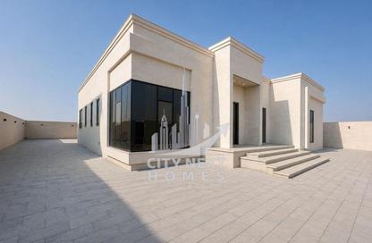 Villa - 4 Bedrooms - 6 Bathrooms for rent in Al Aweer 2 - Al Aweer - Dubai