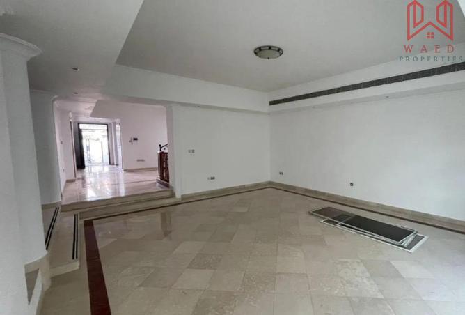 97825354 - Property Image 3