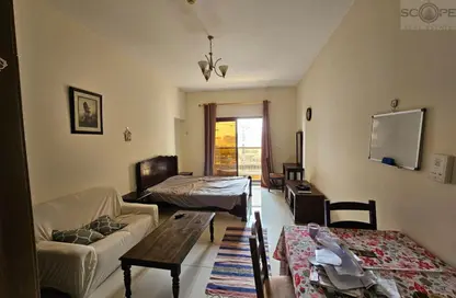 شقة - 1 حمام للايجار في مساكن النخبة رقم 6 - مساكن النخبة الرياضية - مدينة دبي الرياضية - دبي