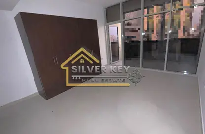 Apartment - 2 Bedrooms - 4 Bathrooms for rent in Al Majaz 1 - Al Majaz - Sharjah