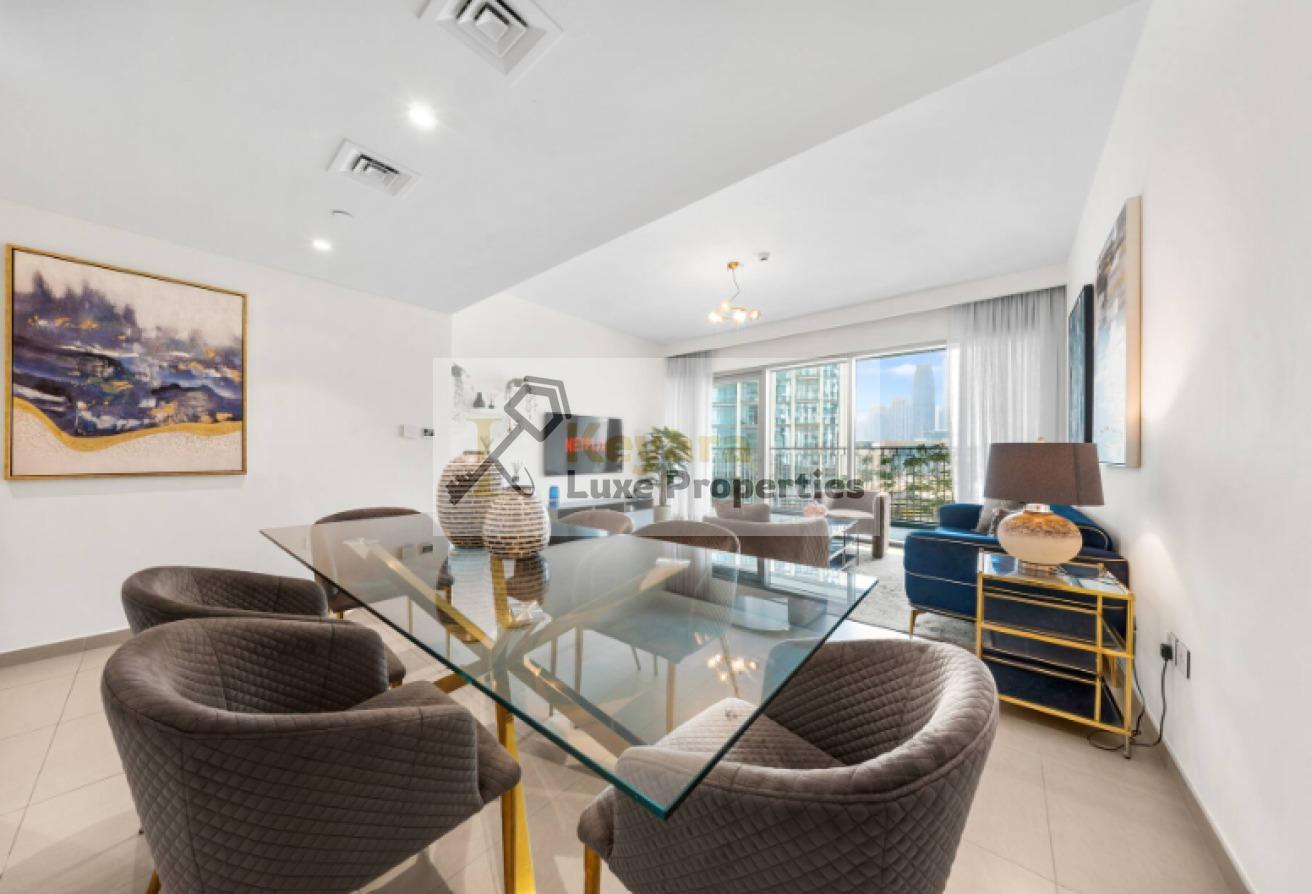 LUXURY LIVING | BURJ KHALIFA VIEW | VACANT photo 7