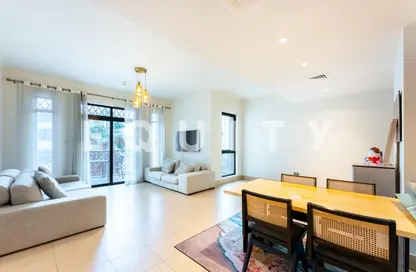 Apartment - 2 Bedrooms - 3 Bathrooms for sale in Zanzebeel 2 - Zanzebeel - Old Town - Downtown Dubai - Dubai