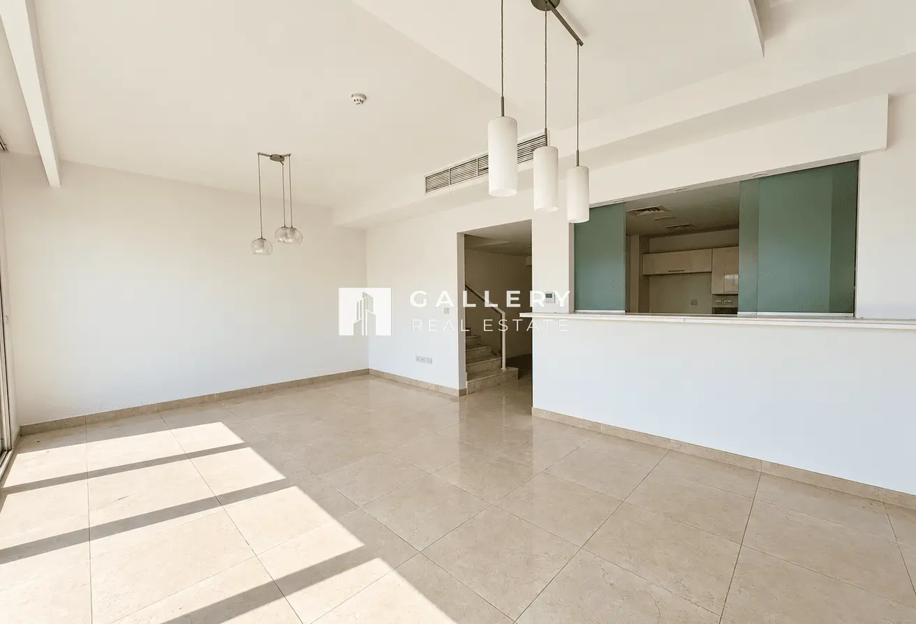 166073994 - Property Main Image