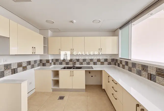 166073994 - Property Image 3