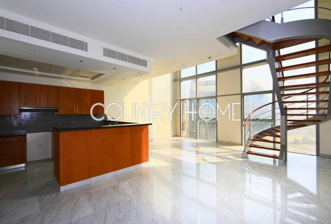 DIFC Duplex with SZR Views | Central Park