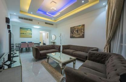Apartment - 3 Bedrooms - 3 Bathrooms for sale in Beach Tower 1 - Al Khan Lagoon - Al Khan - Sharjah Apartment - 3 Bedrooms - 3 Bathrooms for sale in Beach Tower 1 - Al Khan Lagoon - Al Khan - Sharjah