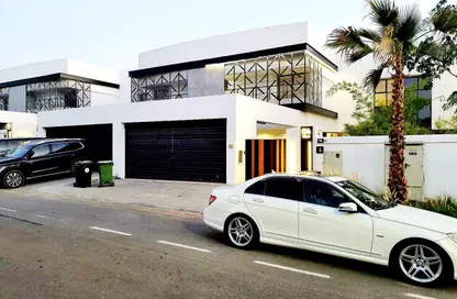 Villa - 4 Bedrooms - 5 Bathrooms for rent in Umm Suqeim 1 Villas - Umm Suqeim 1 - Umm Suqeim - Dubai
