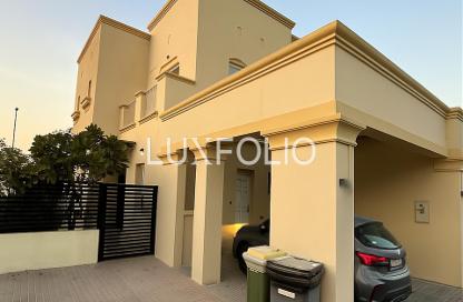 Villa - 2 Bedrooms - 3 Bathrooms for rent in Springs 11 - The Springs - Dubai