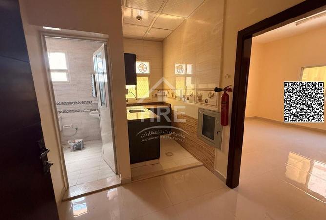 122439605 - Property Image 3