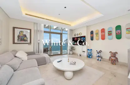 Apartment - 2 Bedrooms - 2 Bathrooms for rent in The 8 - The Crescent - Palm Jumeirah - Dubai