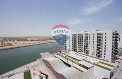 Apartment - Studio - 1 Bathroom for rent in Waters Edge - Yas Island - Abu Dhabi