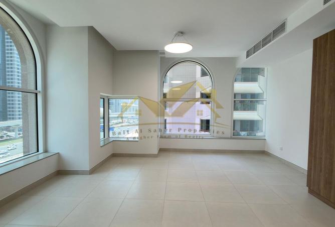 127025704 - Property Image 3