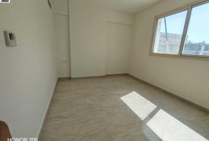 90943130 - صورة العقار 2