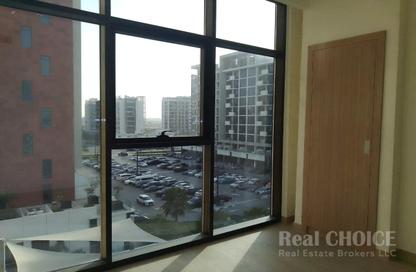 Apartment - 3 Bedrooms - 3 Bathrooms for rent in Azizi Riviera 20 - Azizi Riviera - Meydan One - Meydan - Dubai