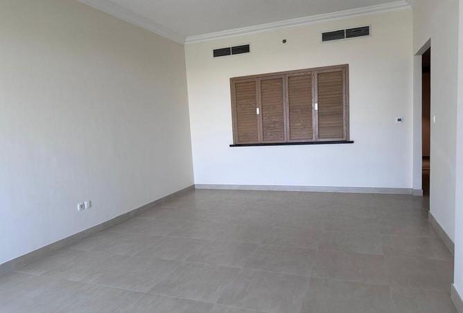 72305249 - Property Image 2