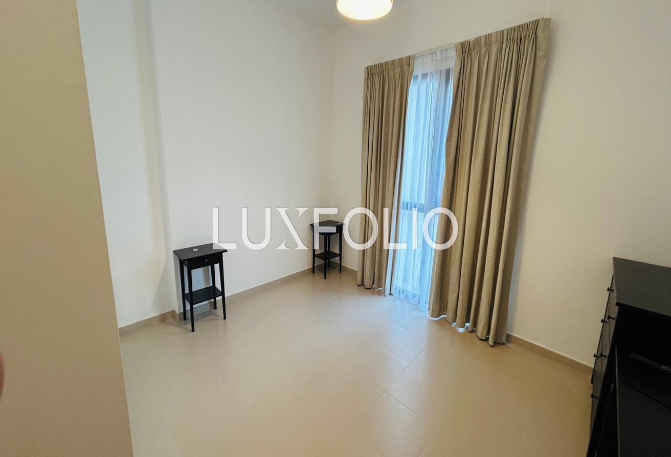 Pool View | Vacant | Semi-Furnished photo 16