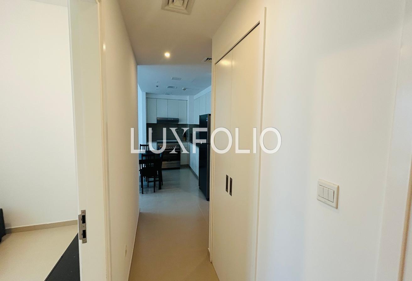 Pool View | Vacant | Semi-Furnished photo 19