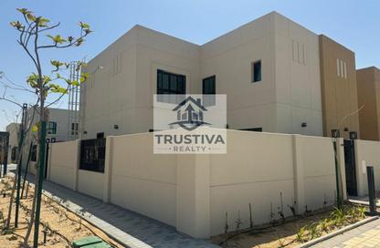 Townhouse - 3 - 4 for sale in Sharjah Sustainable City - Sharjah