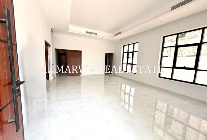 156894740 - Property Image 3
