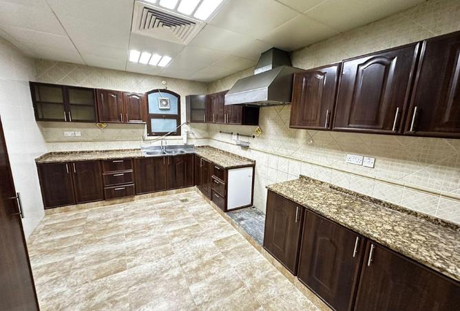 71121268 - Property Image 3