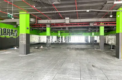 Retail - Studio for rent in No.9 - Dubai Marina - Dubai