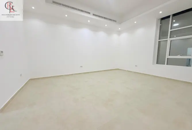 161901916 - Property Image 2