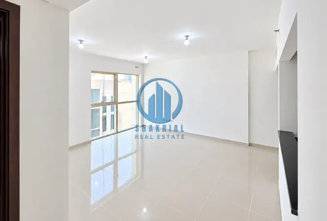 160111913 - Property Image 3