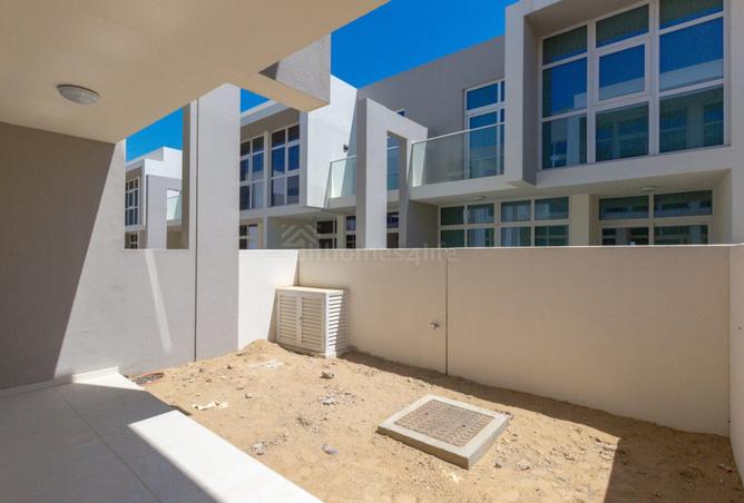 71118929 - صورة العقار 3