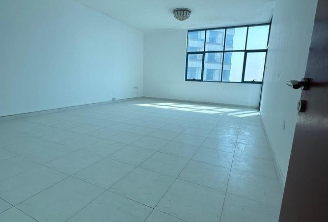 102836955 - Property Image 3