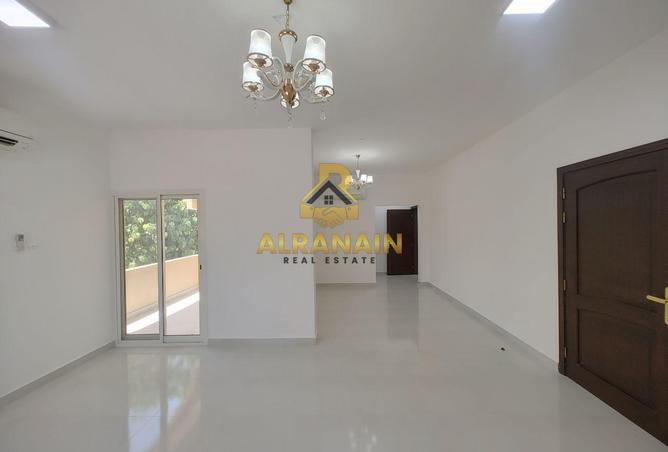 122004300 - Property Image 3