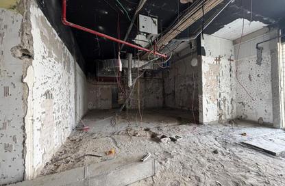 Shop - Studio - 1 Bathroom for rent in Muweileh Community - Muwaileh Commercial - Sharjah