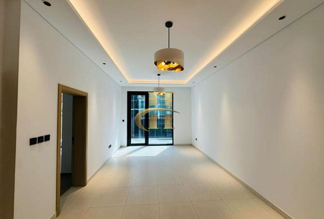 106863915 - Property Main Image