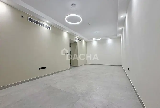 129745390 - Property Image 3