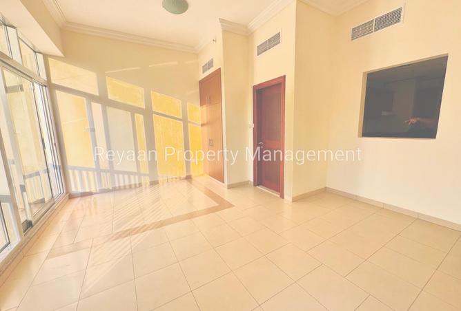 133886345 - Property Main Image