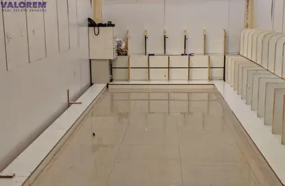 Retail - Studio - 1 Bathroom for rent in Naif Road - Naif - Deira - Dubai