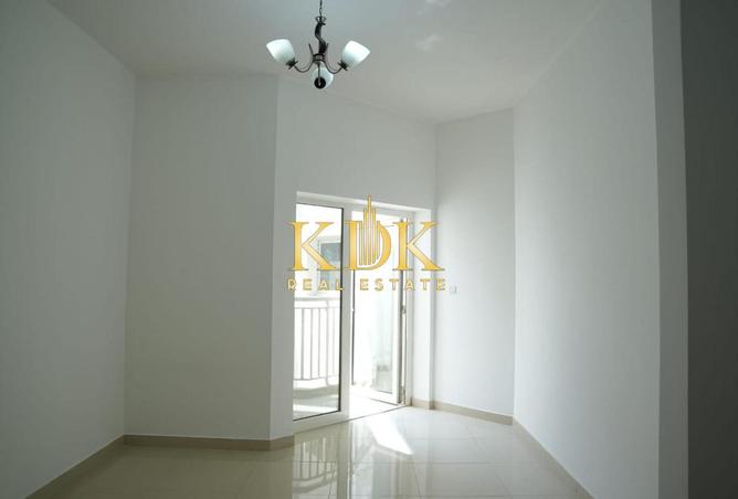 70670119 - Property Image 3