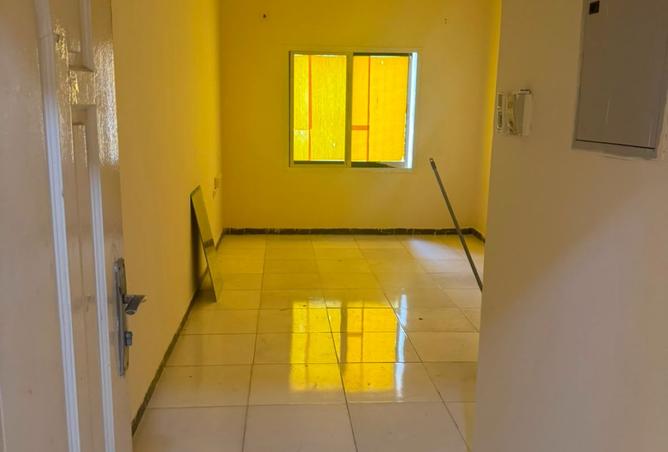 127923805 - Property Main Image