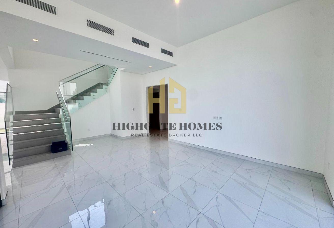 Corner|Type A|Bedroom Downstairs|Close to Com Pool photo 5