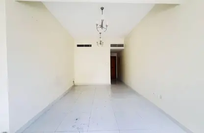 شقة - 2 غرف نوم - 2 حمامات للايجار في برج النور - النهدة 2 - النهدة - دبي - دبي