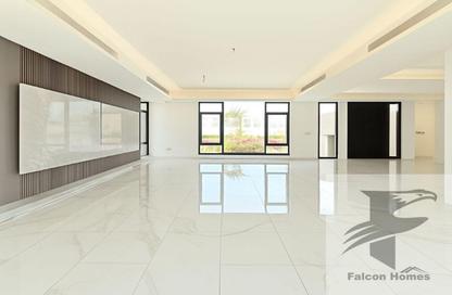 Villa - 5 Bedrooms - 6 Bathrooms for rent in Nad Al Sheba 2 - Nad Al Sheba - Dubai