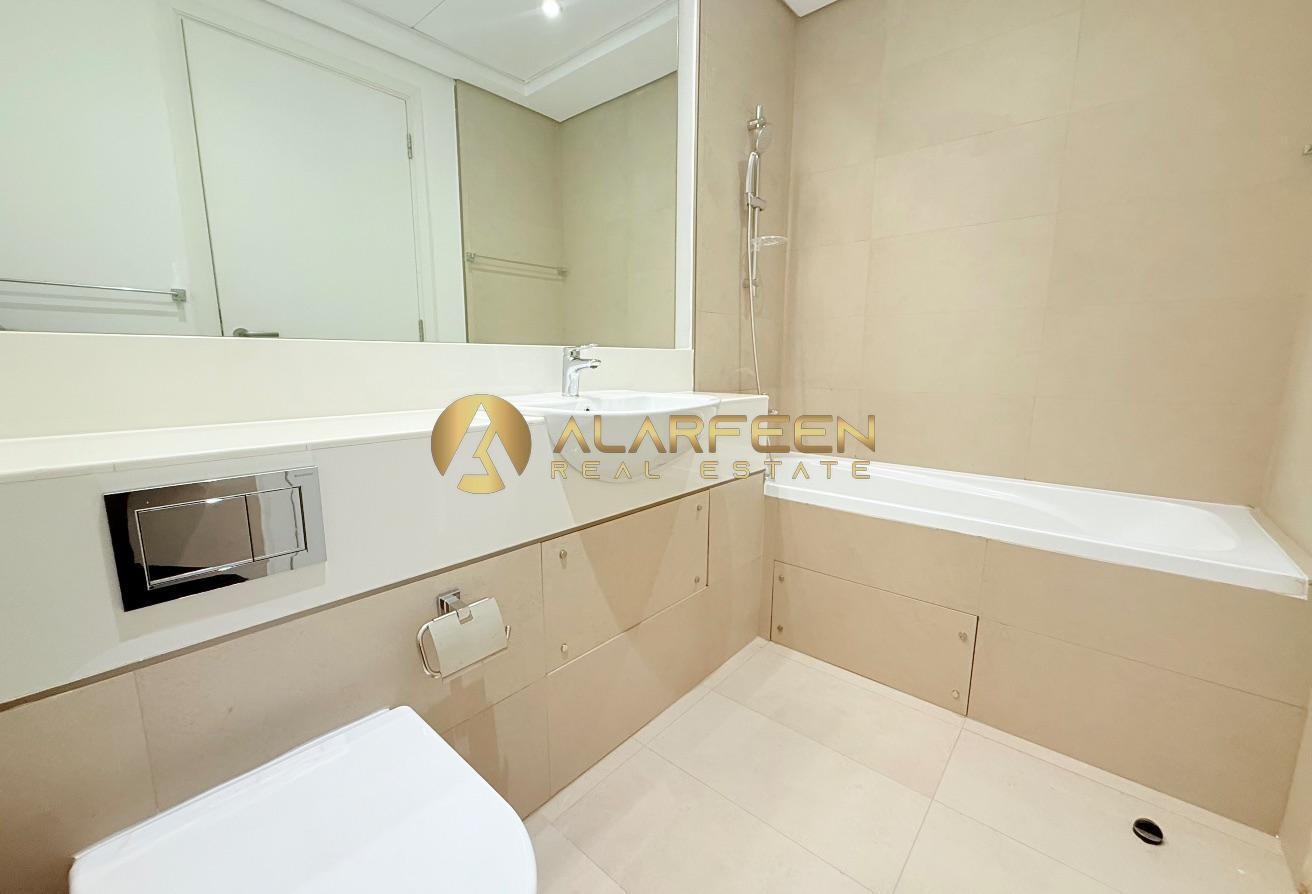 3BHK Apartment | Pool View | Family Community photo 16
