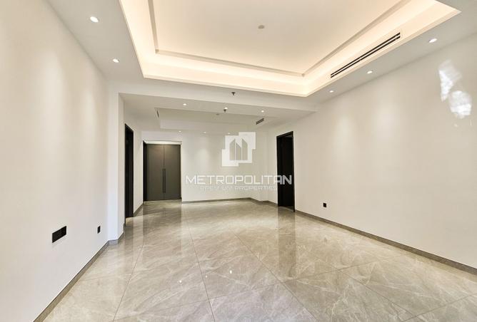 127013553 - Property Image 2