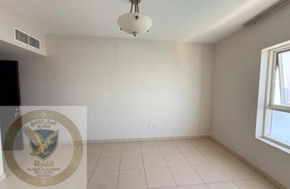 Apartment - 2 Bedrooms - 4 Bathrooms for rent in Al Khan Corniche - Al Khan - Sharjah