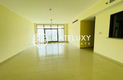 Apartment - 2 Bedrooms - 2 Bathrooms for rent in The Links West Tower - The Links - The Views - Dubai